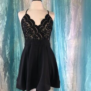 Black crochet top dress 👗